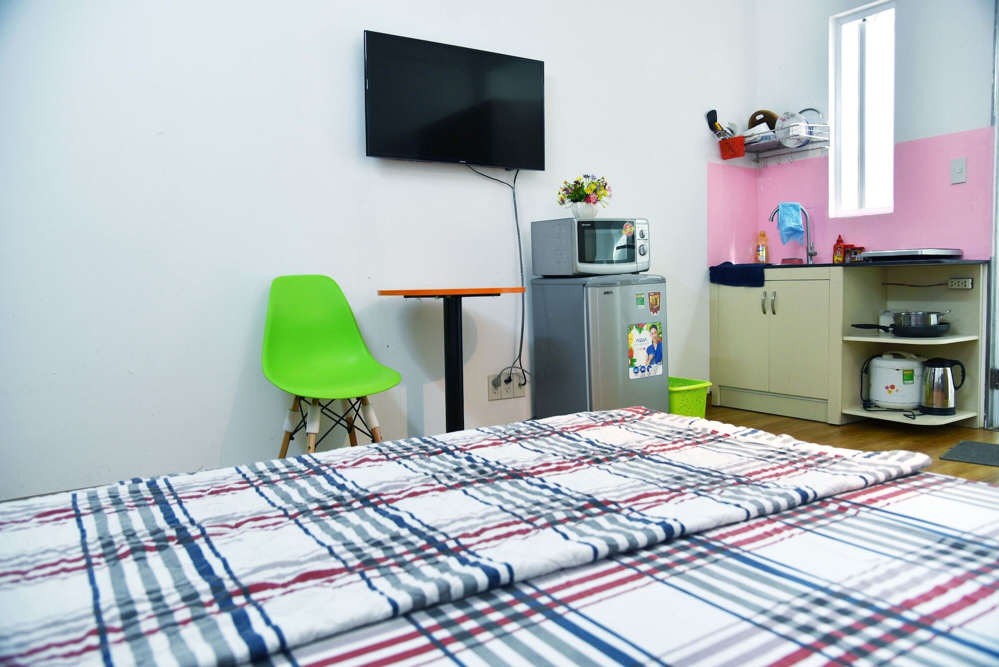 Cozrum Homes Truong Dinh Homestay *